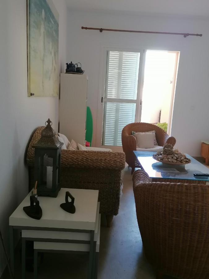 Ailem * Novo Sancti Petri
